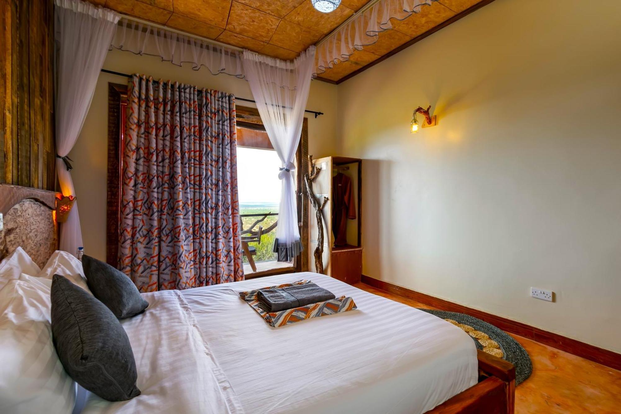 Kigarama Wilderness Lodge Mburo Bakijurura エクステリア 写真